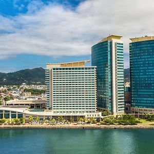 하얏트 리젠시 트리니다드 호텔 Port of Spain Exterior photo