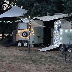 Glamping In Style, Prospector Tent 크롤리 Exterior photo