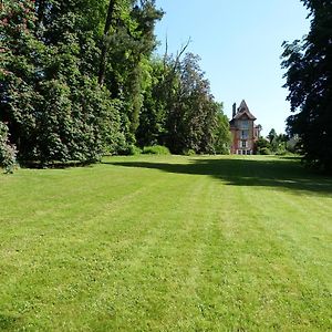 Chaumes-en-Brie Manoir Remarquable Avec Son Parc 빌라 Exterior photo