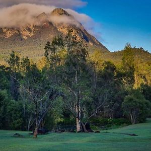 Rathdowney Tuckeroo House And Gardens - Min 2 Nights 빌라 Exterior photo