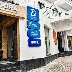 Dorana Hotel 키레니아 Exterior photo