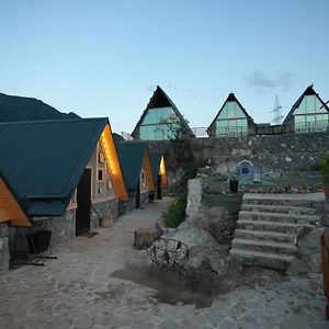 Kayanberd Resort 알라베르디 Exterior photo