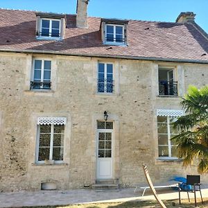 팔레즈 La Chambre Des Remparts B&B Exterior photo