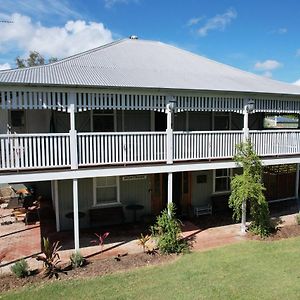 Linville Montrose On Moore B&B Exterior photo