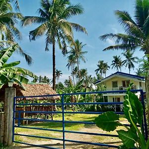 Pilar  Bayay Ni Nanay Bed & Breakfast In Magpupungko Beach Road B&B Exterior photo