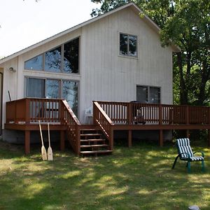 Au Gres Lakeview & Wildlife 빌라 Exterior photo