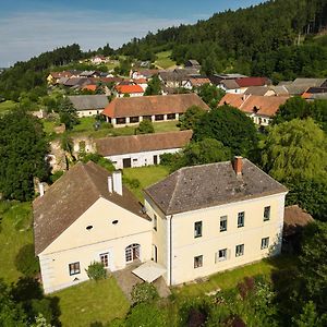 Zwettl Landhaus Im Waldviertel 아파트 Exterior photo