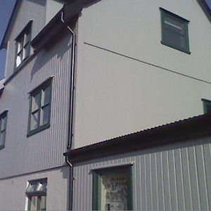 Petursborg I Torshavn 아파트 Exterior photo