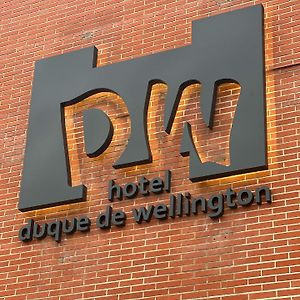 Duque De Wellington 호텔 비토리아개스테즈 Exterior photo