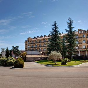 Hotel Rey Sancho Ramirez Somontano Sl 발바스트로 Exterior photo