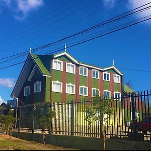 Hotel Casona Los Colonos 발디비아 Exterior photo