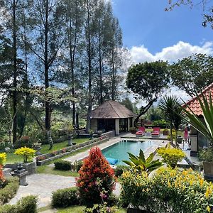Balinese Villa In 베라스타기 Exterior photo