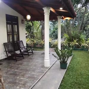 Doranagala Holiday Home 마탈레 Exterior photo