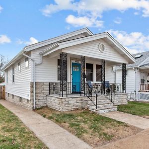 세인트루이스 Blue Door Bungalow 빌라 Exterior photo