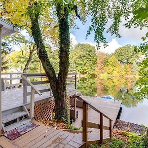 Horseshoe Lake Vacation Rental With Deck And Kayaks! 바타비아 Exterior photo