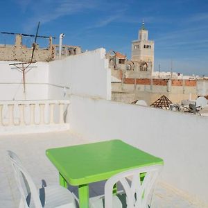 Superbe Appartement En Plein Medina De 튀니스 Exterior photo