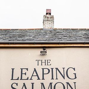 The Leaping Salmon 호텔 옐버턴 Exterior photo