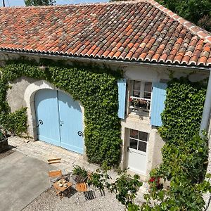 La Rochebeaucourt-et-Argentine Le Logis De Lasteyrie B&B Exterior photo