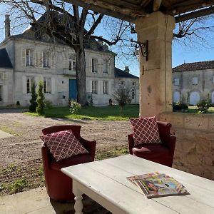 Chateau De Varaize B&B Exterior photo