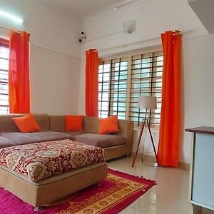 Orange Valley Homestay Trivandrum 트리반드룸 Exterior photo