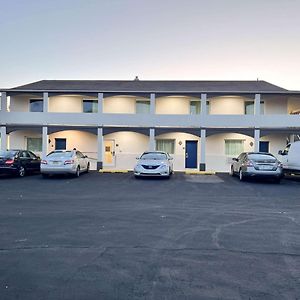 Motel 6 윌리엄스타운 Exterior photo