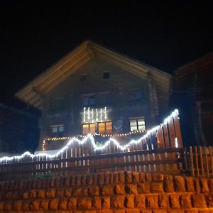 Jaun Mys Chalet B&B Exterior photo