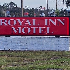 Royal Inn Motel 페리 Exterior photo