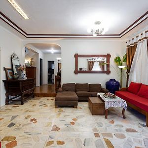 Villa Raya 5Mins To Vigan With Bonfire Pit, Garden & Parking San Vincente Exterior photo