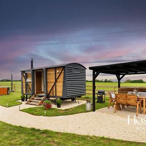 One Of A Kind Shepherds Hut With Incredible Views 테임 Exterior photo