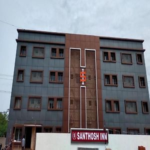 Santhosh Inn 벨란간니 Exterior photo