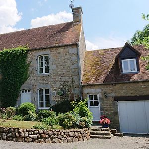 Saint-Sauveur-de-Carrouges Beautiful 6-Bed Beautiful Farmhouse With Pool 빌라 Exterior photo