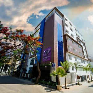 Zip By Spree Hotels Purpleorchid Whitefield 벵갈루루 Exterior photo