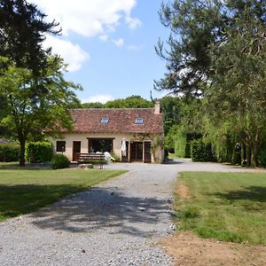 Gite Avec Piscine, Sports Et Nature Pres De George Sand, Mouhers - Fr-1-591-64 빌라 Exterior photo