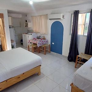 Enriquillo Apartamento Los Blancos, A Dos Minutos De Los Patos Barahona 아파트 Exterior photo