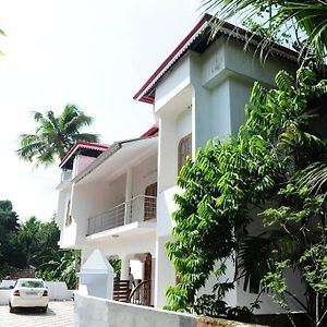 티루발라 Monthly/Daily House For Rent. 빌라 Exterior photo