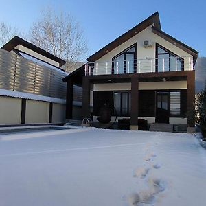Mountain View Villa With Pool 가발라 Exterior photo
