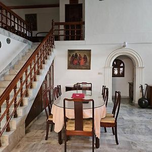 Luxurious Villa @ Trivandrum 트리반드룸 Exterior photo