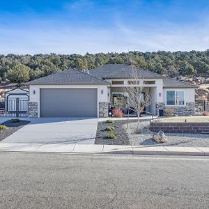 Cedar City Home With Mountain Views And Hiking Trails! Exterior photo