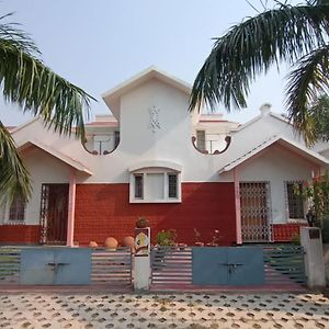 Raj Kuthir Homestays - Sobuj Potro 볼푸르 Exterior photo