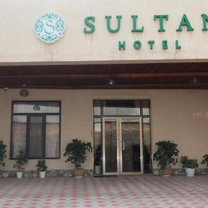 Sultan Kyzyl-Kia 호텔 Pal'man Exterior photo