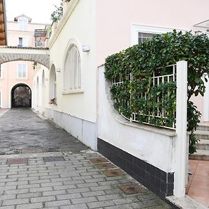 Favolosa Residenza Con Jacuzzi 산타 마리아 카푸아 베테레 Exterior photo