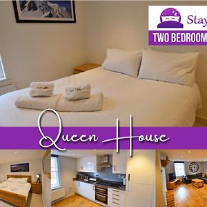 Queens House 2 Bed City Centre Apartment - Stayseekers 솔즈베리 Exterior photo