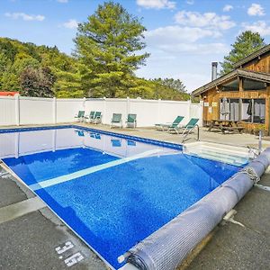 Cedarbrook Two Double Bed Hotel Room With Outdoor Heated Pool 216 킬링튼 Exterior photo