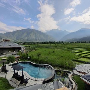 Osho Himalayas Wellness Resort 캉그라 Exterior photo