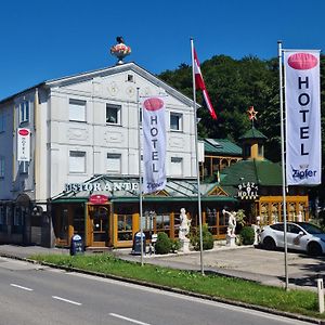 Hoeckner Plaza Hotel 아트낭 푸크하임 Exterior photo