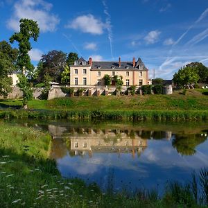 Nazelles-Negron Chateau De La Huberdiere B&B Exterior photo