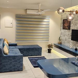 1Bhk Serviced Apartment - Palayam 트리반드룸 Exterior photo