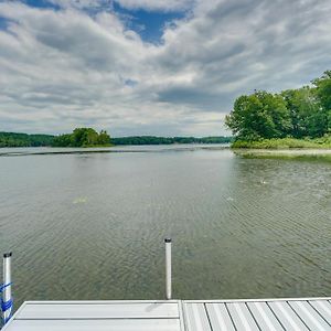 Free Soil Waterfront Michigan Getaway With Private Dock 빌라 Exterior photo