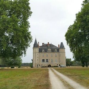 Ardentes Belle Dependance Du Chateau : Le Logis 빌라 Exterior photo