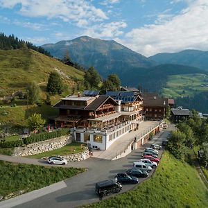Alpenhotel Wanderniki 리징 Exterior photo